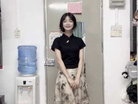 米奇影院最新资讯，小巷中的隐藏宝藏，独特环境引发探索热潮