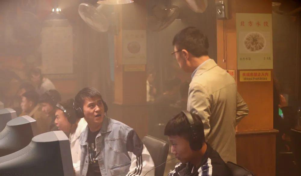 赵本山最新剧集，变化中的自信与成就感，励志人生笑中带泪