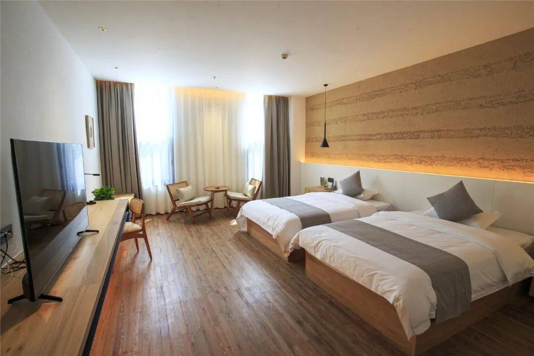 仰韶酒最新，探寻古韵新香的酿酒传奇