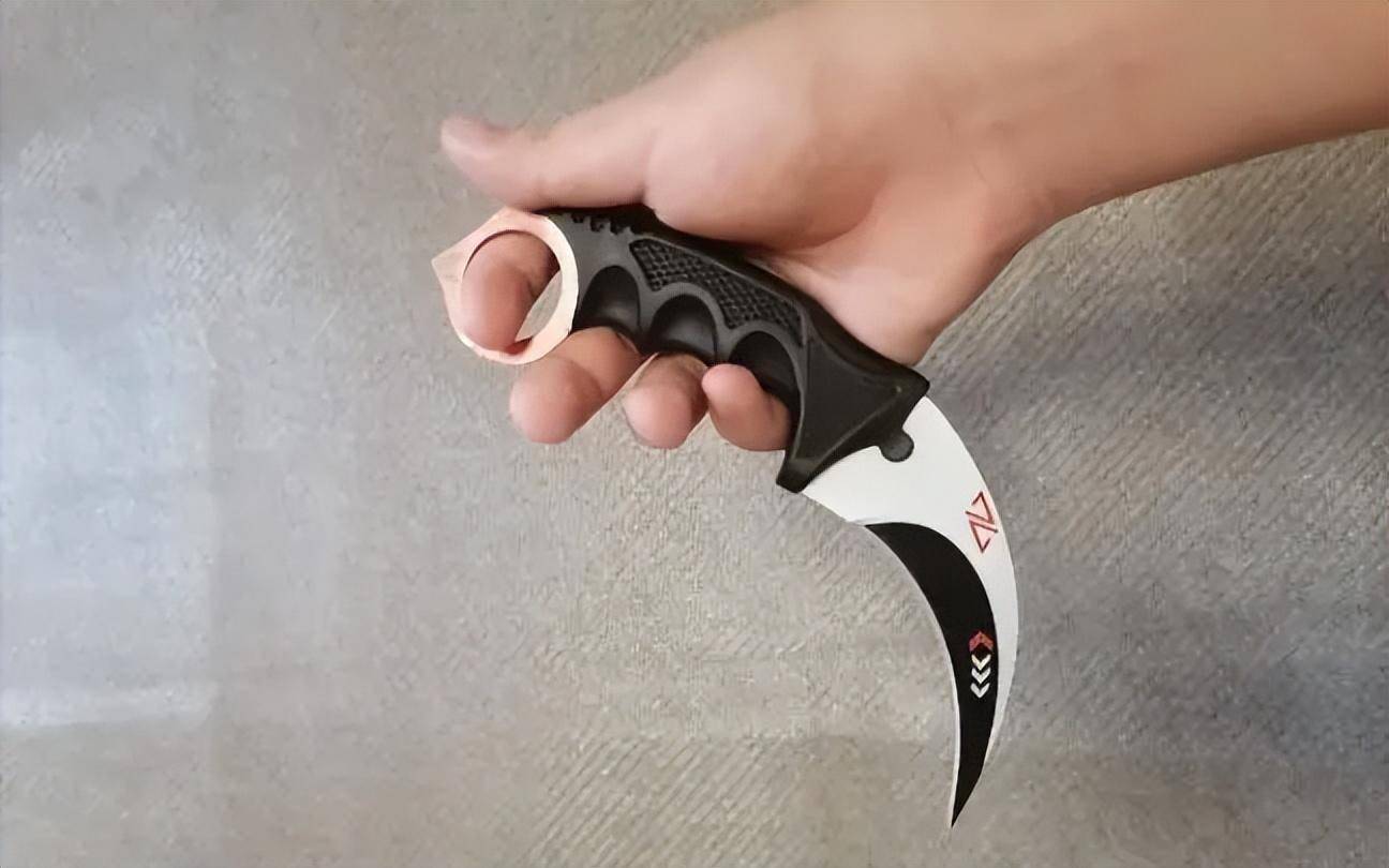 最新爪子刀，小巷深处的神秘宝藏