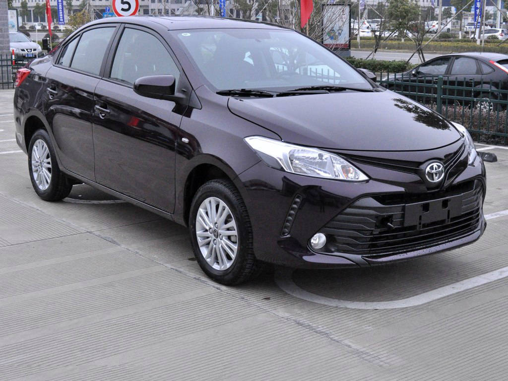 威驰最新上市，丰田新标杆，引领城市出行新潮流